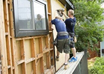 How to Install Exterior Wood Siding - Think Wood